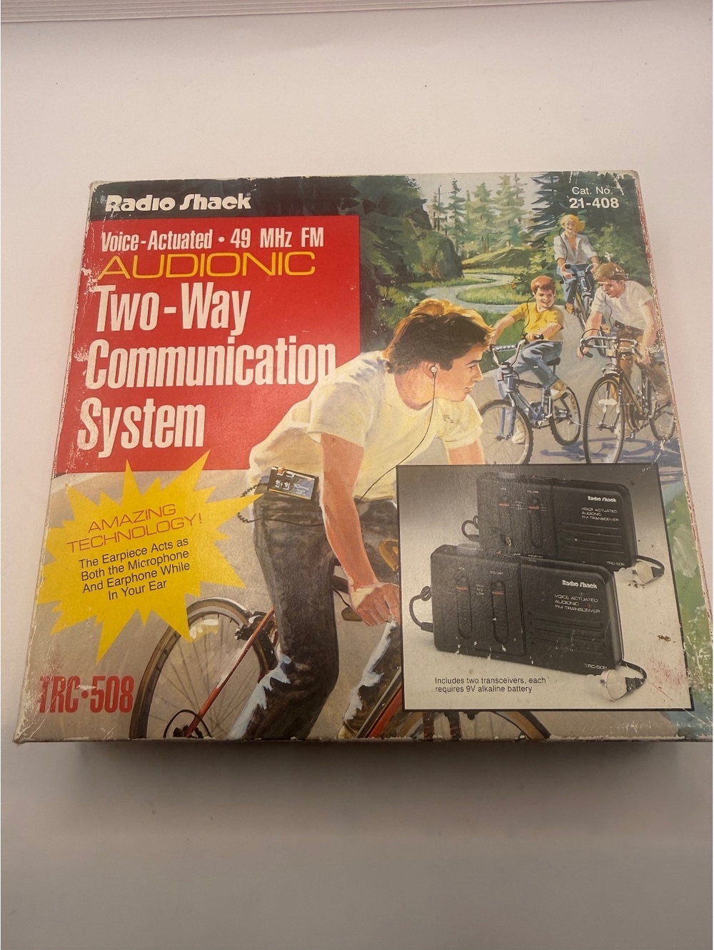 Radio Shack TRC-508 Voice-Activated 49 MHz FM Two-Way Communication System